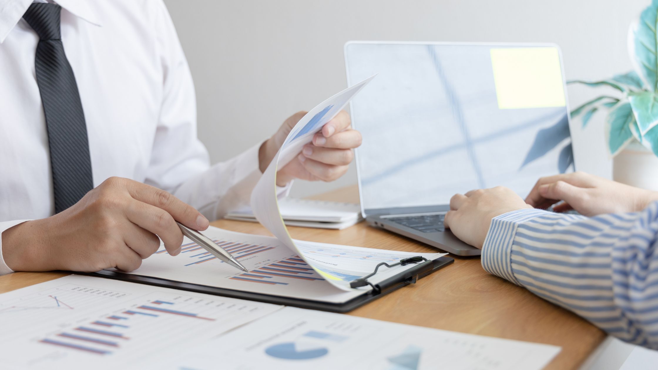 Trouver un gestionnaire de portefeuille à Montréal : ce qu’il faut savoir